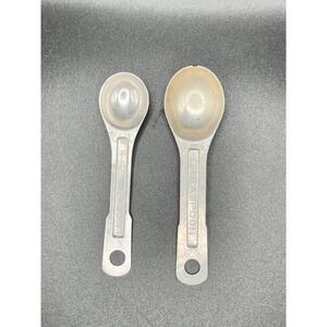 Vintage Aluminum 1/2 Teaspoon 1 Teaspoon Measuring Spoons Set Decor Retro Set